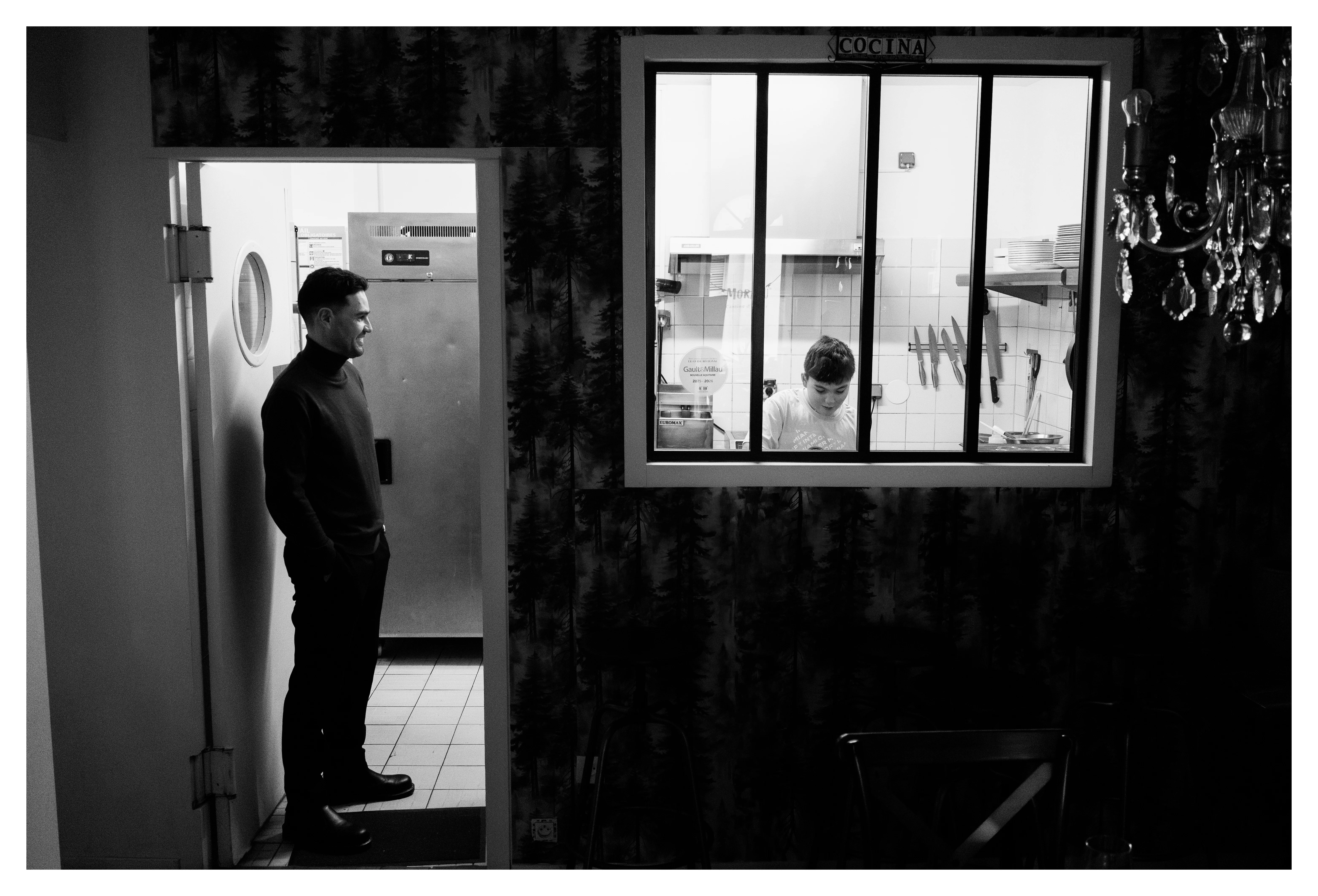 Pablo avec Raphaël, photographie principale